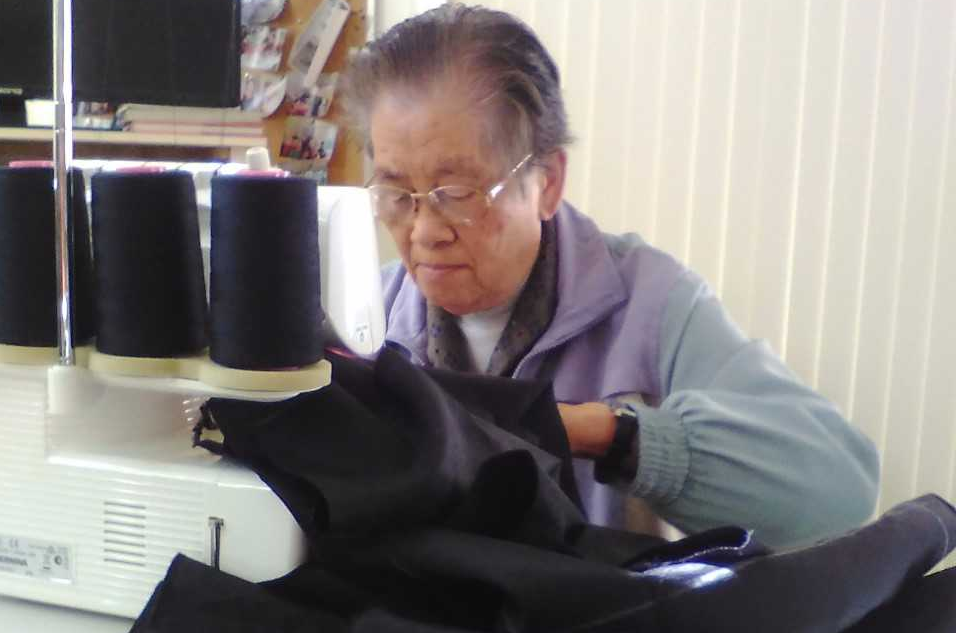 Mrs Wang photo-sewing-story